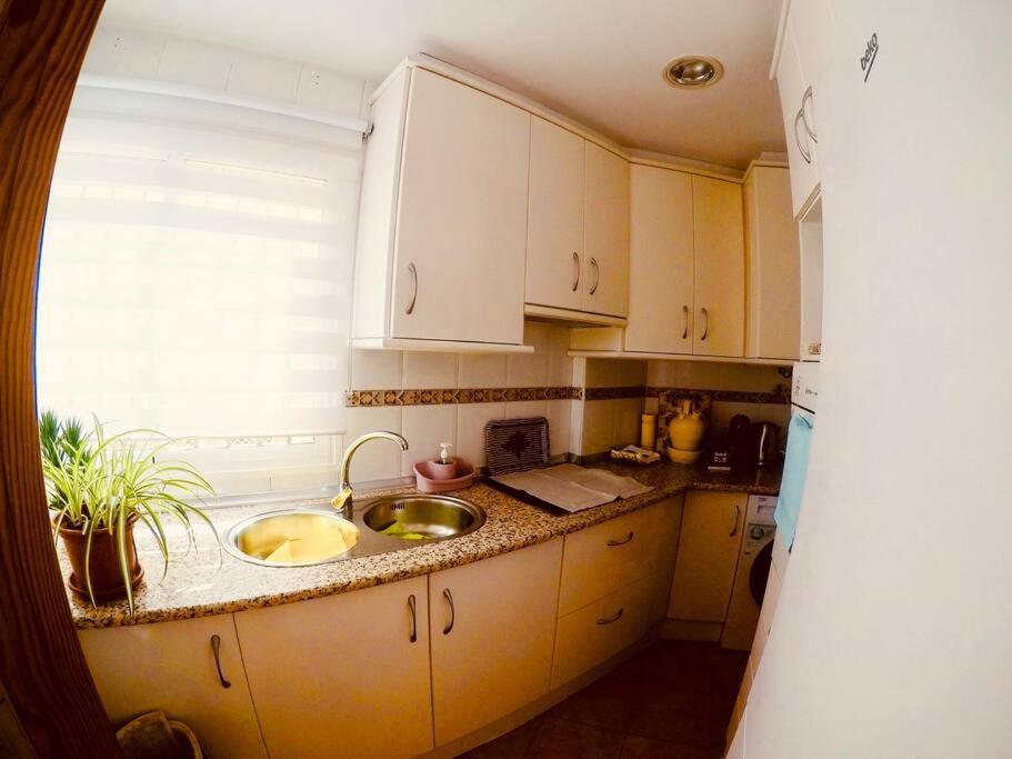 Apartamento Joanna Playa カステル・デ・フェロ エクステリア 写真