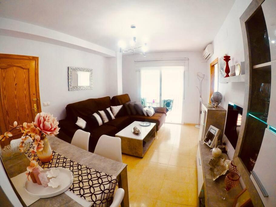 Apartamento Joanna Playa カステル・デ・フェロ エクステリア 写真