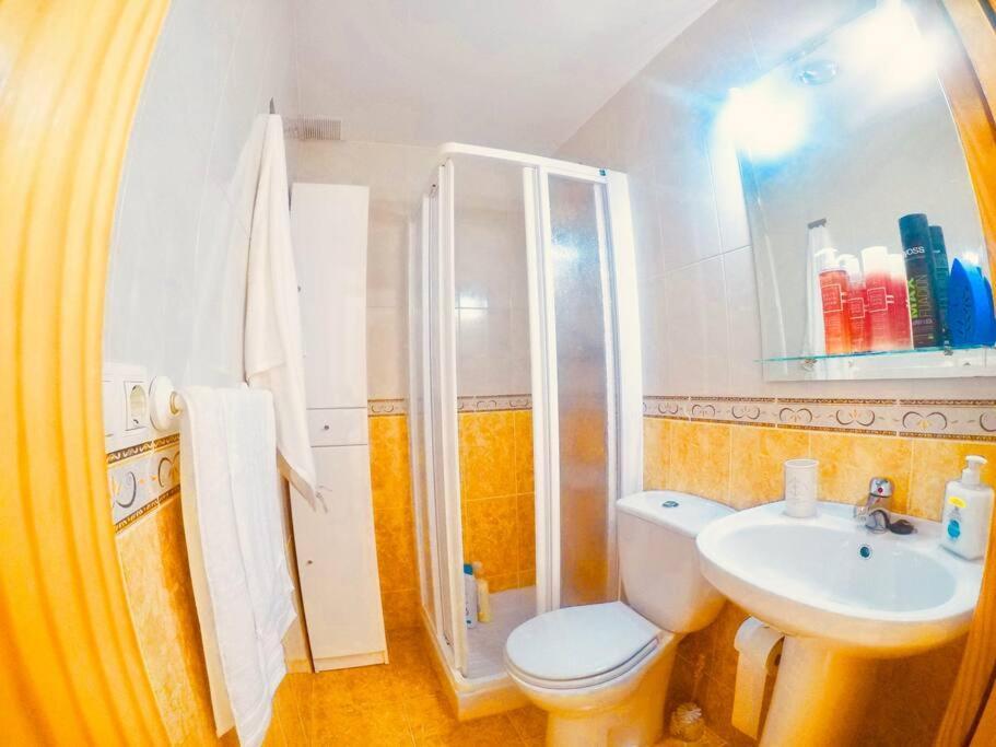 Apartamento Joanna Playa カステル・デ・フェロ エクステリア 写真